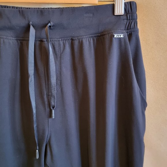 Lorna Jane Infrared Black Recovery Pants - Picture 4 of 7